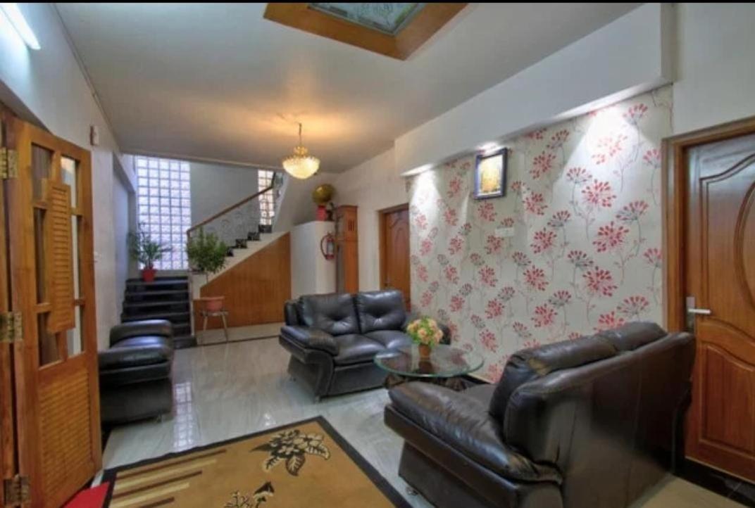 אוטי Savi'S Home Stay מראה חיצוני תמונה